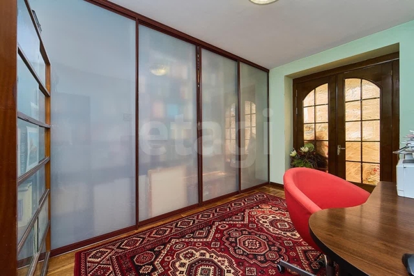
  Продается 4-комн. квартира 130 м². Фото 8.