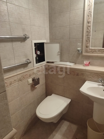 
  Продается 4-комн. квартира 75.6 м². Фото 5.