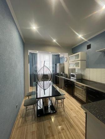 
  Продается 4-комн. квартира 107 м². Фото 2.