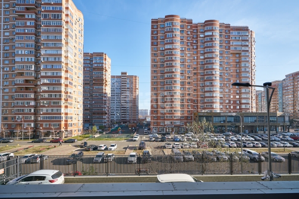 
  Продается 2-комн. квартира 63.8 м². Фото 40.