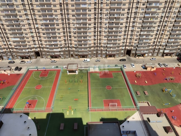 
  Продается 2-комн. квартира 65.9 м². Фото 19.