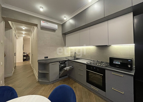
  Продается 3-комн. квартира 73.7 м². Фото 1.