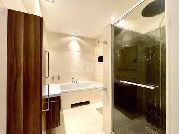 
  Продается 4-комн. квартира 154 м². Фото 18.
