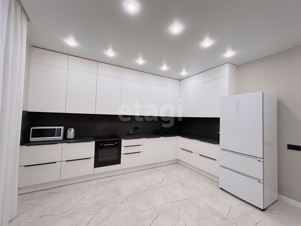 
  Продается 3-комн. квартира 96 м². Фото 1.