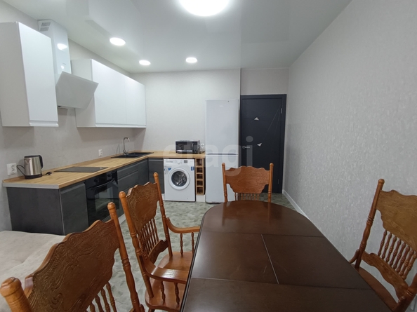
  Продается 2-комн. квартира 57.9 м². Фото 4.