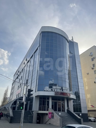 
  Сдается универсальное помещение 700 м². Фото 1.