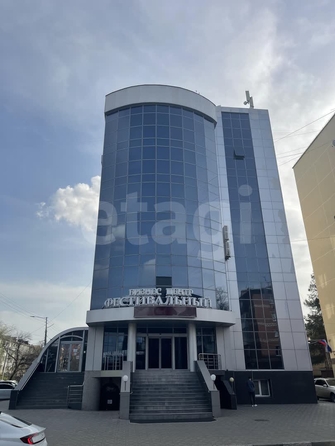 
  Сдается универсальное помещение 700 м². Фото 1.