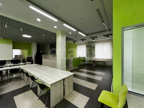
  Сдается офис 200 м². Фото 2.