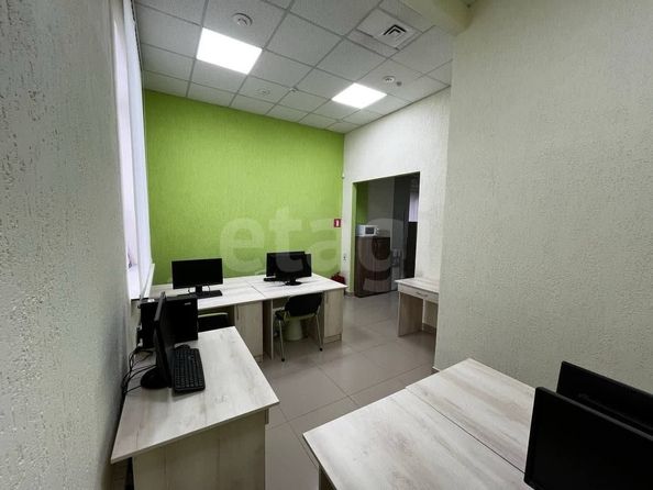 
  Сдается офис 200 м². Фото 17.
