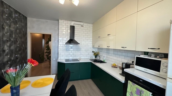 
  Продается 2-комн. квартира 76.8 м². Фото 2.