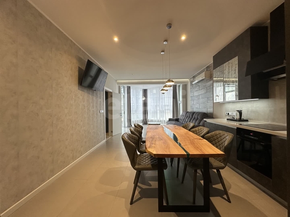 
  Продается 2-комн. квартира 74 м². Фото 1.