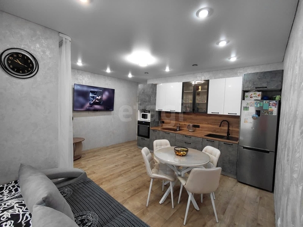 
  Продается 2-комн. квартира 62 м². Фото 3.