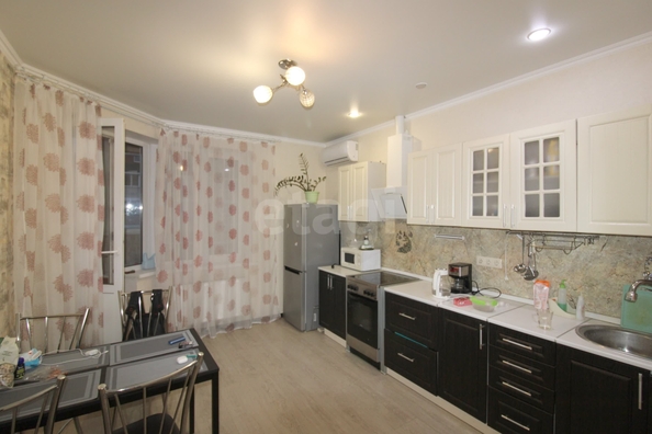 
  Продается 2-комн. квартира 65.1 м². Фото 1.