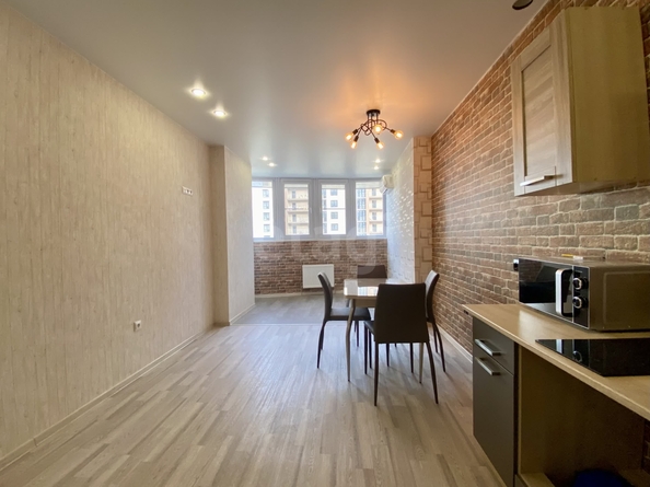 
  Продается 2-комн. квартира 67.2 м². Фото 4.