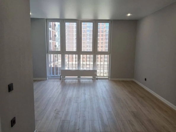 
  Продается студия 30.4 м². Фото 2.