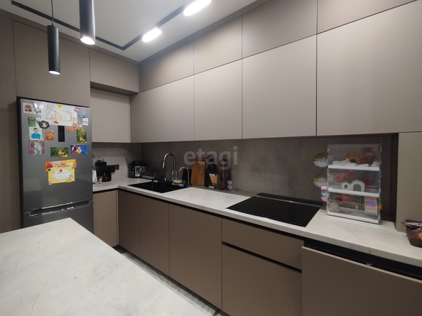 
  Продается 2-комн. квартира 60.9 м², в ЖК Самолет, литера 26. Фото 4.