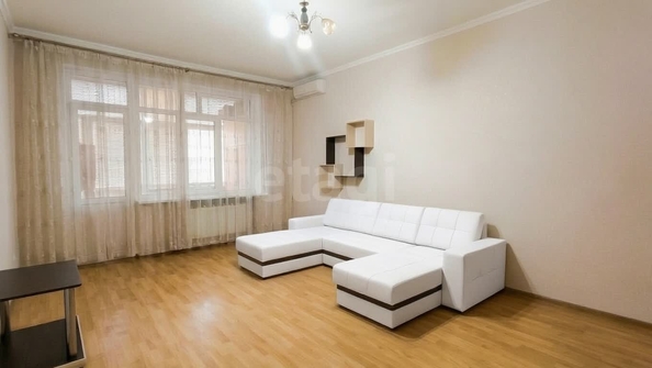 
  Продается 1-комн. квартира 53.1 м². Фото 2.