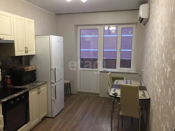 
  Продается 2-комн. квартира 60.5 м². Фото 2.