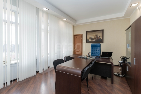 
  Продается офис 42.5 м². Фото 1.