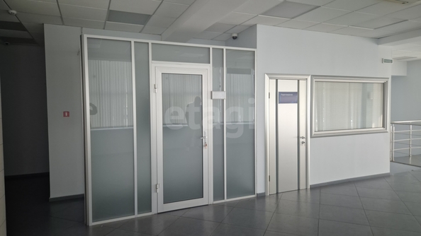 
  Сдается офис 130 м². Фото 9.