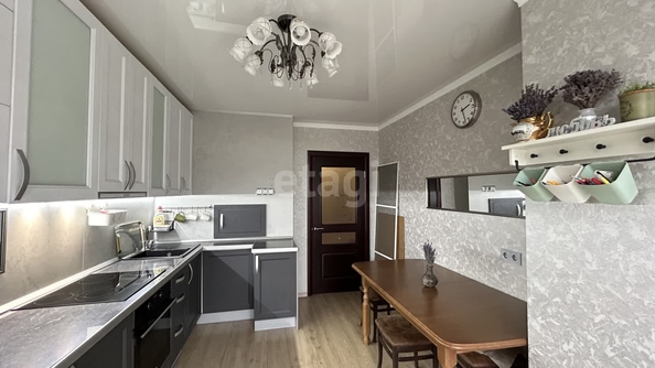 
  Продается 2-комн. квартира 57.2 м². Фото 1.
