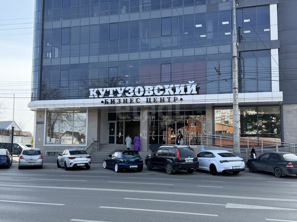 
  Продается офис 172.3 м². Фото 2.