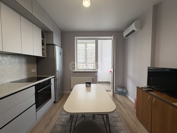 
  Продается 2-комн. квартира 52.7 м², в ЖК Отражение, 1 очередь литера 1. Фото 12.