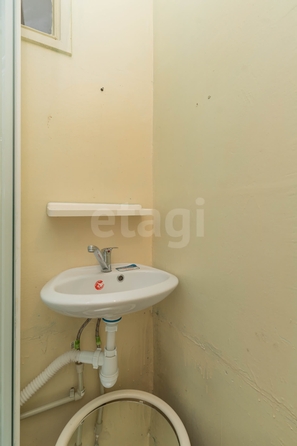 
  Продается 3-комн. квартира 47.5 м². Фото 22.