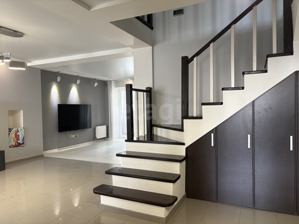 
  Продается 4-комн. квартира 198 м². Фото 16.