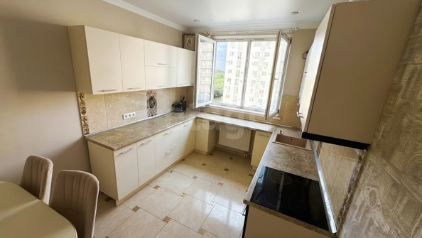 
  Продается 2-комн. квартира 60.2 м². Фото 1.