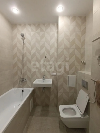 
  Продается 2-комн. квартира 60.2 м², в ЖК Ural (Урал). Фото 7.