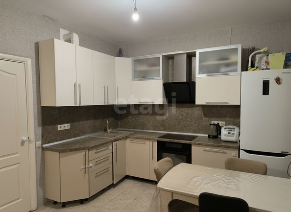 
  Продается 2-комн. квартира 59.5 м². Фото 1.