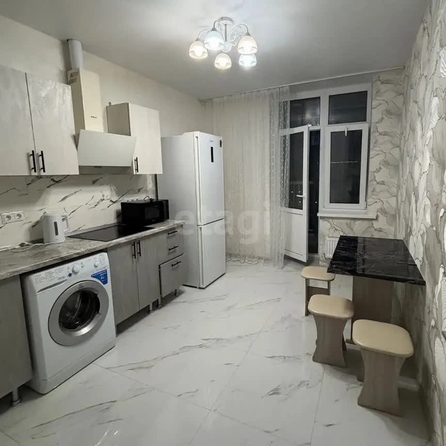 
  Сдается 1-комн. квартира 40 м². Фото 3.