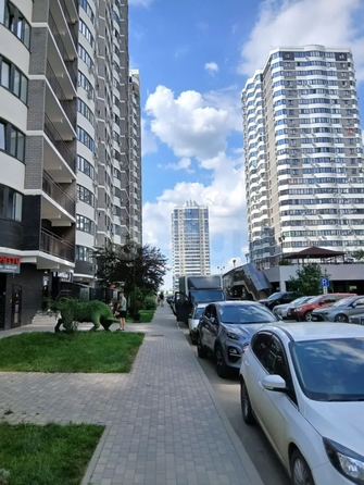 
  Продается 2-комн. квартира 54.5 м², в ЖК Дружный, 2 очередь дом 3.1. Фото 1.
