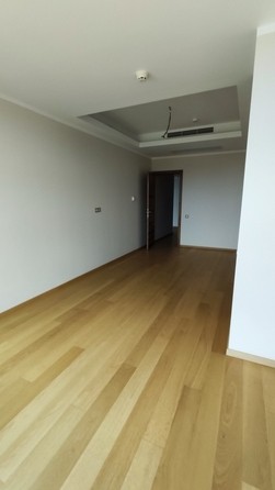 
   Продам 2-комнатную квартира, 145 м², Революции пр-кт, 3

. Фото 8.