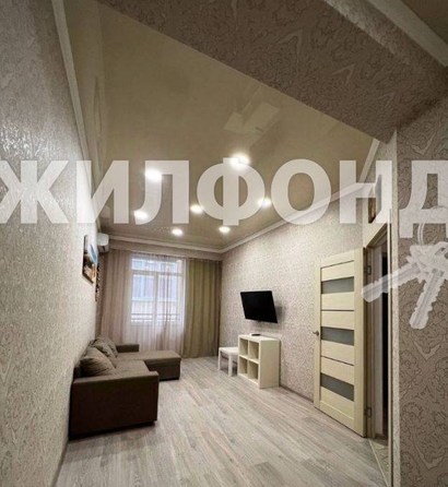 
   Продам 1-комнатную, 45 м², Транспортная (Центральный р-н) ул, 78/4

. Фото 2.