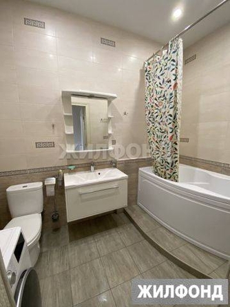 
   Продам 3-комнатную, 60.3 м², Механизаторов ул, 2/3

. Фото 3.