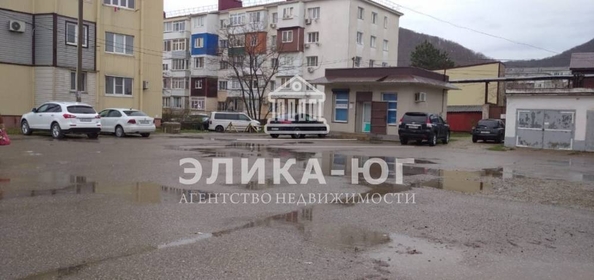 
   Продам торговое помещение, 70 м², 2-й мкр

. Фото 3.