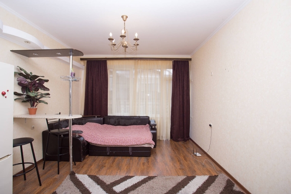 
   Продам 1-комнатную, 32 м², Орбитовская ул, 20/7Б

. Фото 1.