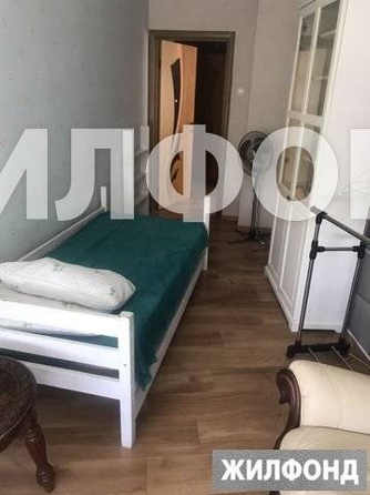 
   Продам 2-комнатную, 47.7 м², Лысая гора ул, 27/22

. Фото 5.