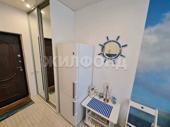 
   Продам 1-комнатную, 26 м², Лескова ул, 25

. Фото 10.