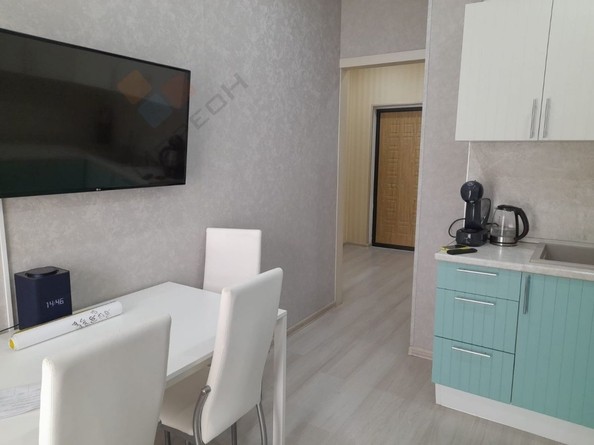 
   Продам 1-комнатную, 41 м², Симиренко ул, 45

. Фото 3.