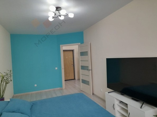 
   Продам 1-комнатную, 41 м², Симиренко ул, 45

. Фото 9.