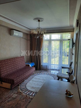 
   Продам 1-комнатную, 45 м², Тепличная ул, 50

. Фото 1.