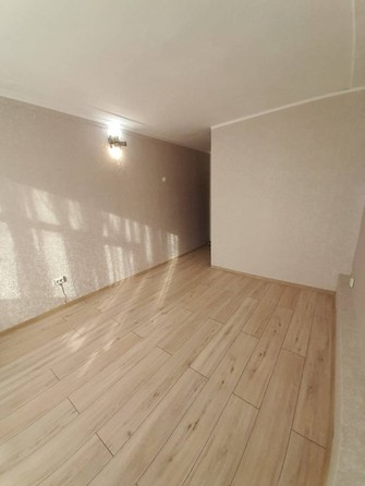 
   Продам 1-комнатную, 19 м², Донская ул, 58

. Фото 2.