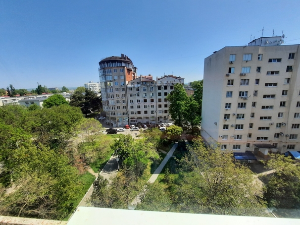 
   Продам 2-комнатную, 36 м², Крымская ул, 218

. Фото 8.