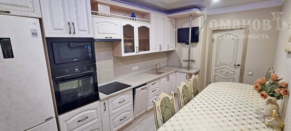 
   Продам 3-комнатную, 79.7 м², Пирогова ул, 72

. Фото 1.