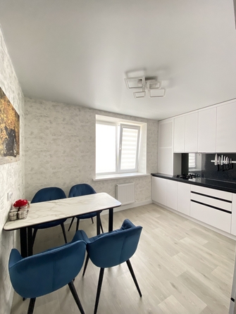 
  Продается 1-комн. квартира, 42 м², Булгакова ул, д. 23
. Фото 1.