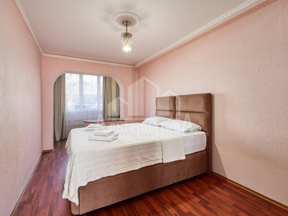 
   Продам 2-комнатную, 53 м², Героев Медиков ул

. Фото 5.