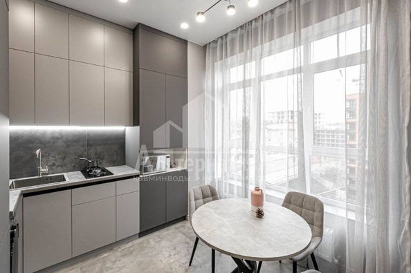 
   Продам 1-комнатную, 37 м², 40 лет Октября ул

. Фото 10.